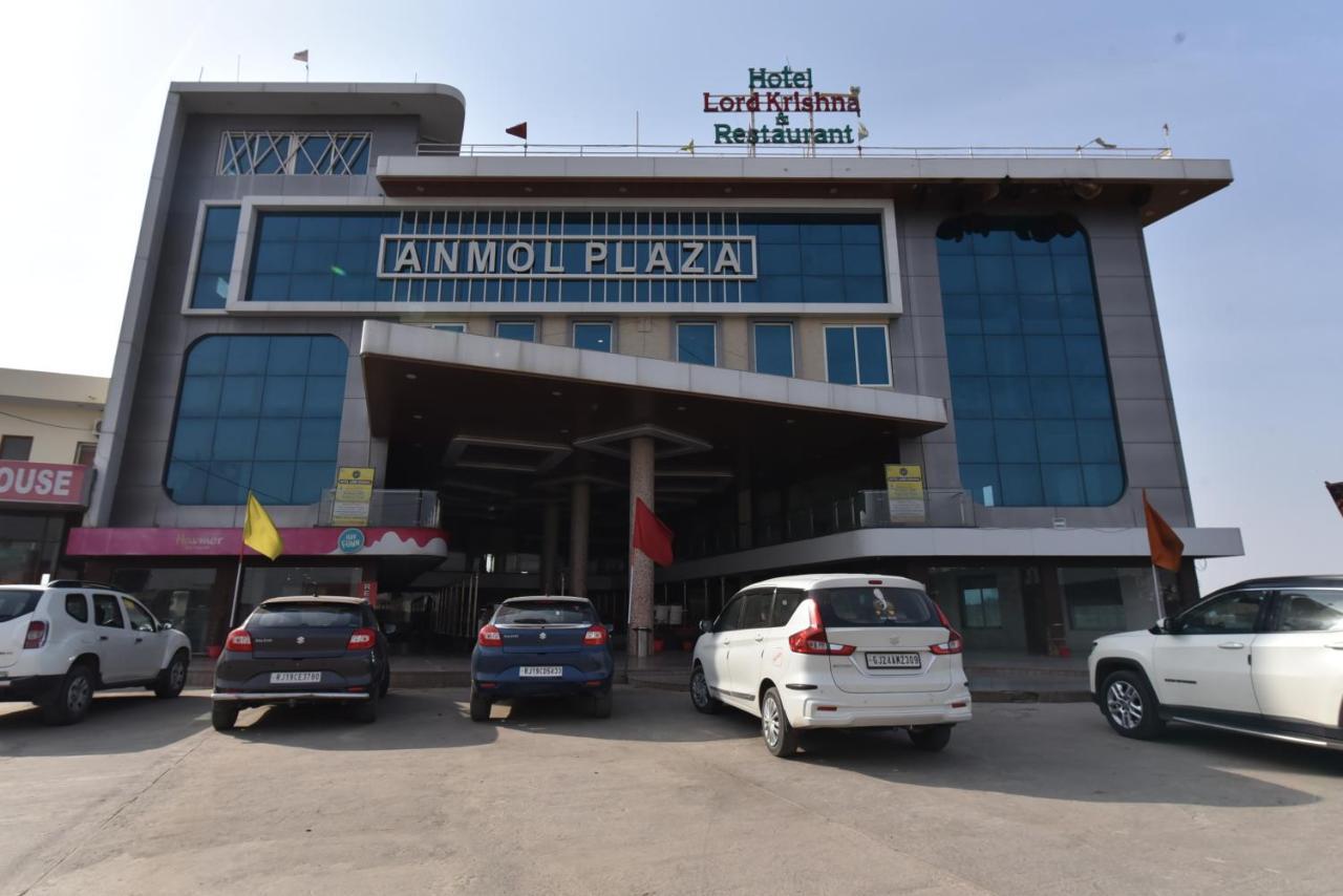 Hotel Lord Krishna Rohera Exterior foto